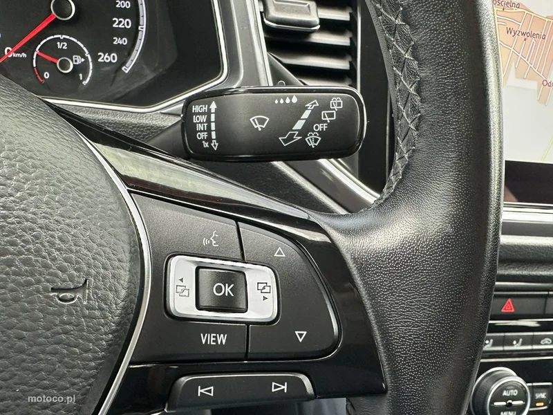 Volkswagen T-Roc A1 18