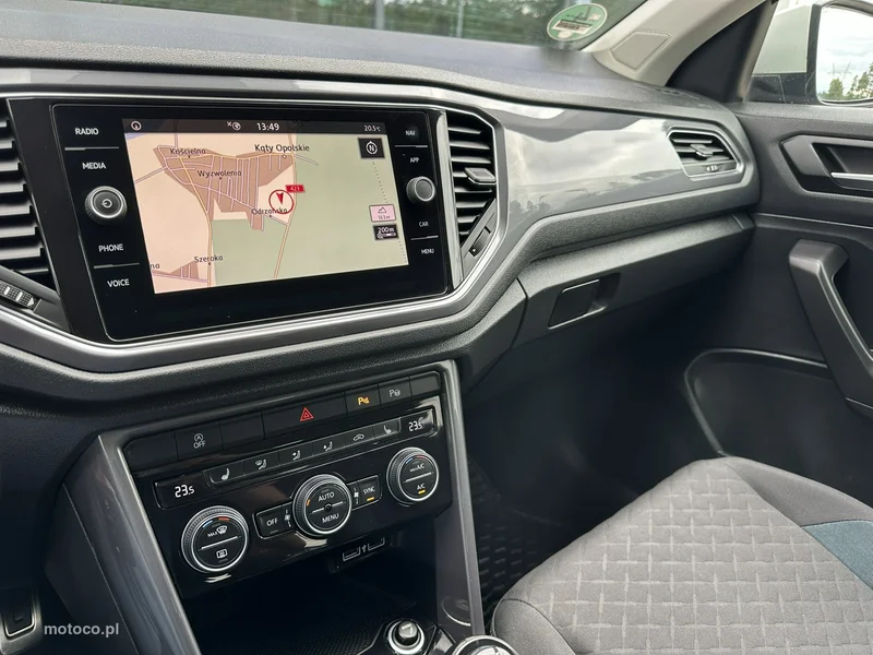 Volkswagen T-Roc A1 19