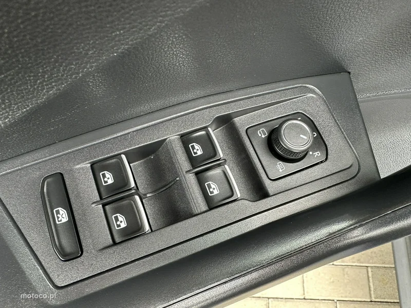 Volkswagen T-Roc A1 29
