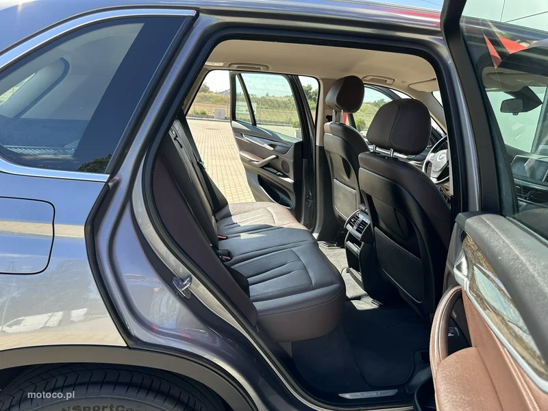 BMW X5 F15 13