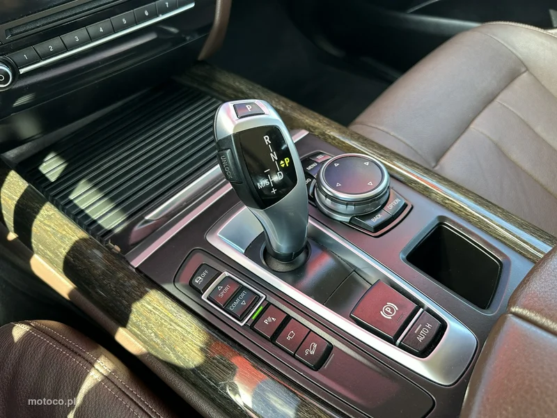 BMW X5 F15 27