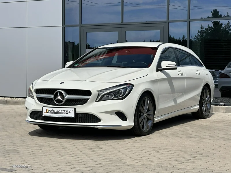 Mercedes-Benz CLA C117 CLA 220 5