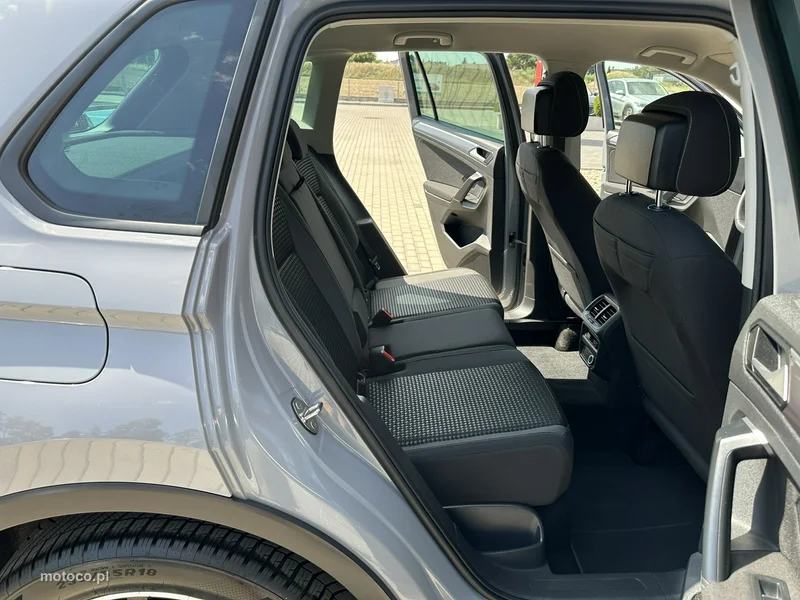 Volkswagen Tiguan AD 13