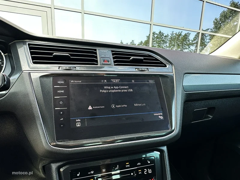 Volkswagen Tiguan AD 22