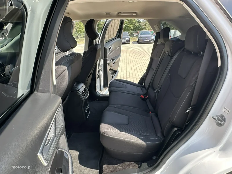 Ford Edge 11