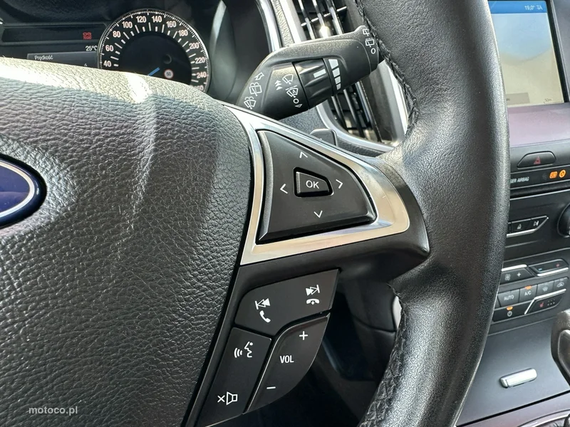 Ford Edge 21