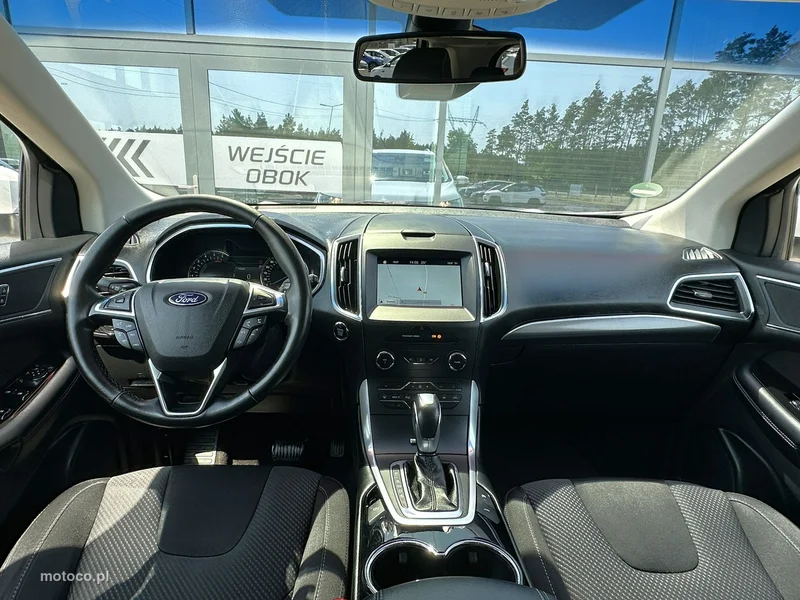 Ford Edge 8