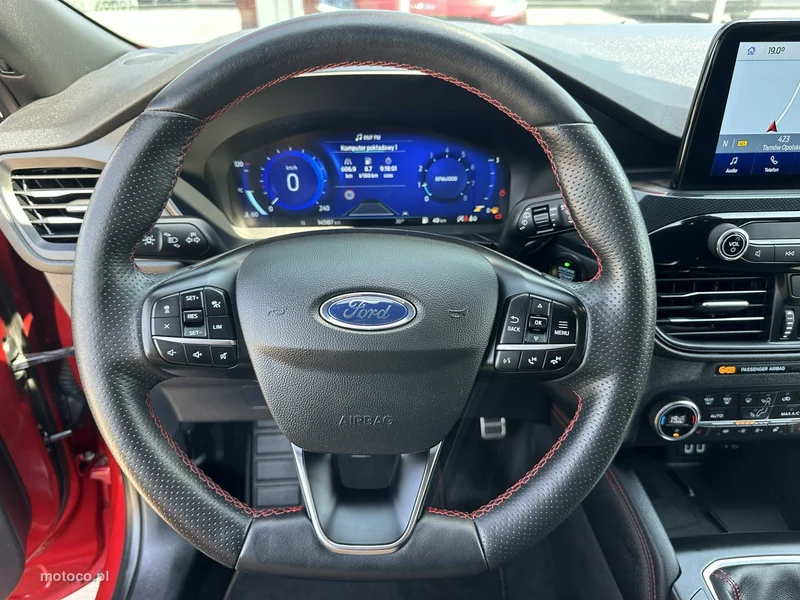 Ford Kuga III 18
