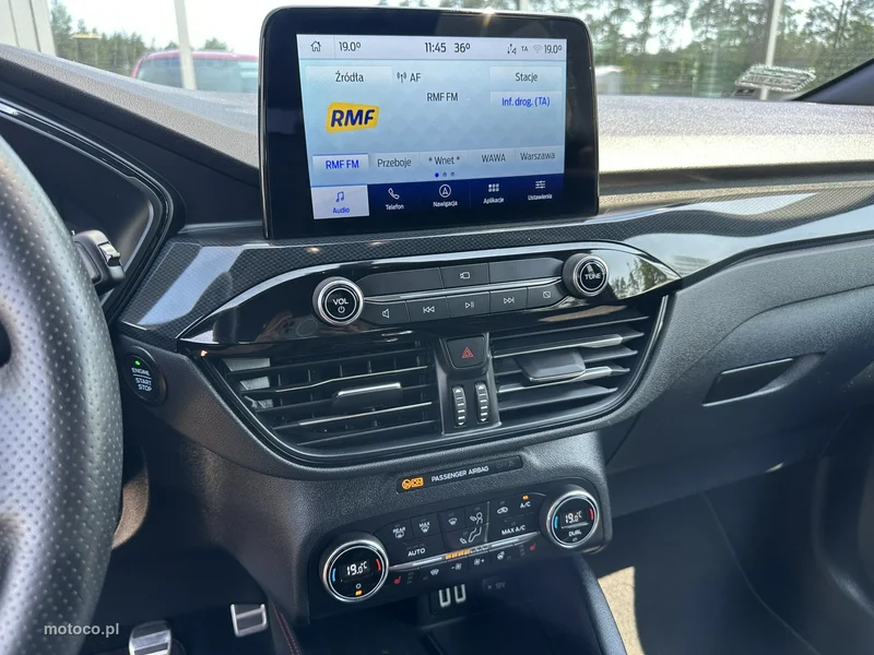 Ford Kuga III 21