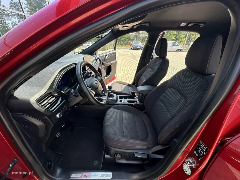 Ford Kuga III 10