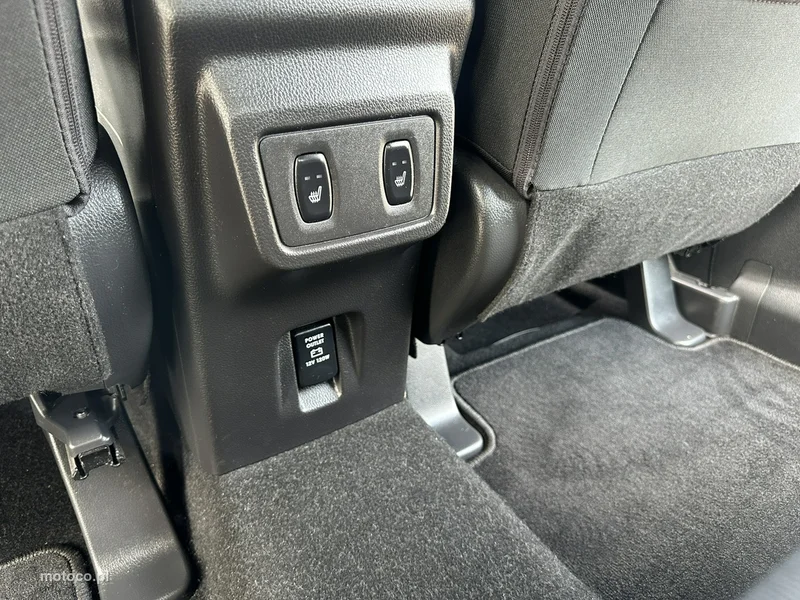 Mitsubishi Eclipse Cross 12