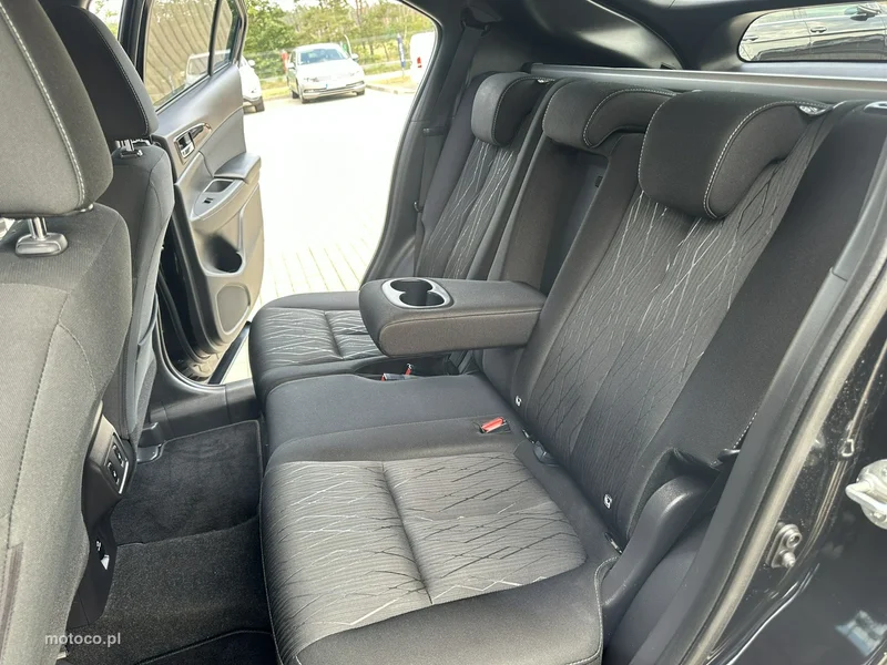 Mitsubishi Eclipse Cross 13