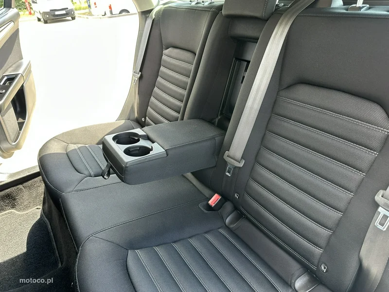 Ford Mondeo SW 12