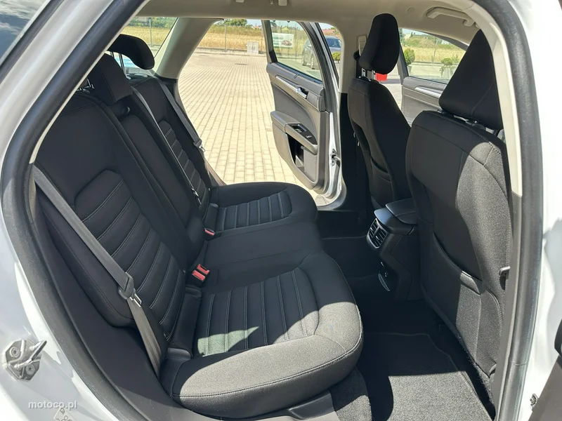 Ford Mondeo SW 13