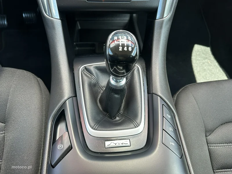 Ford Mondeo SW 24