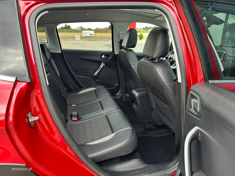 Peugeot 2008 11