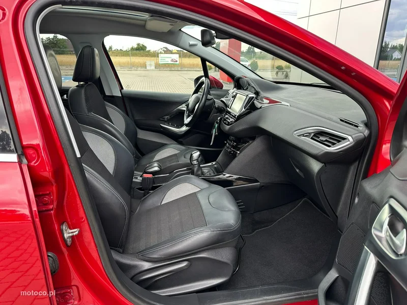 Peugeot 2008 12