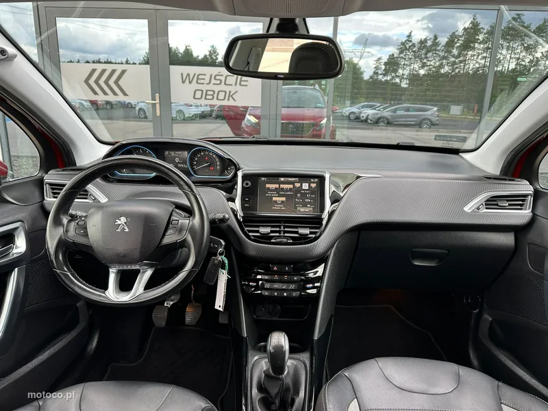 Peugeot 2008 7