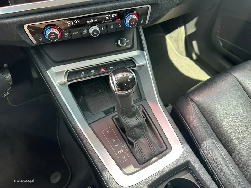 Audi Q3 F3 23