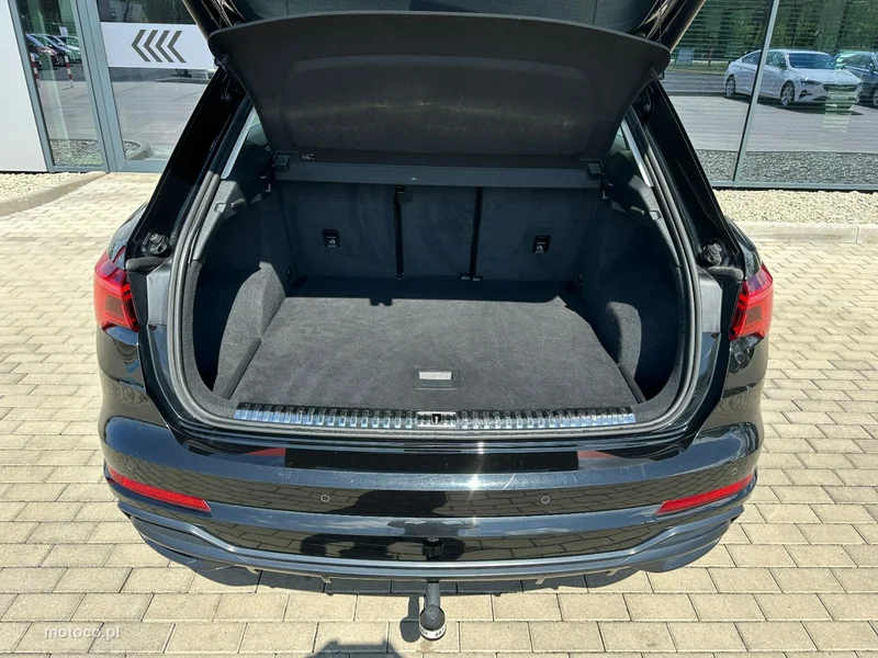 Audi Q3 F3 29