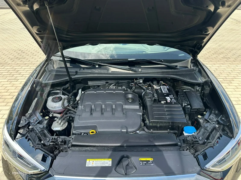 Audi Q3 F3 30