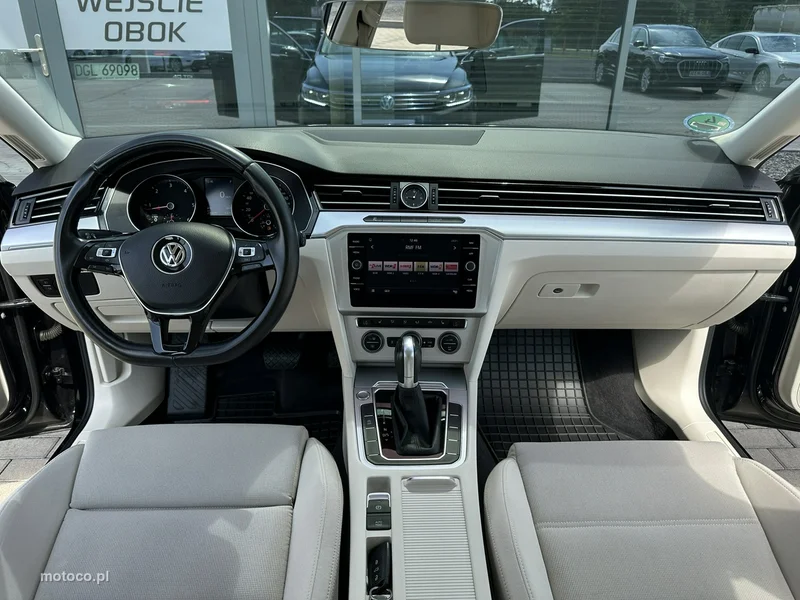 Volkswagen Passat Variant B8 8