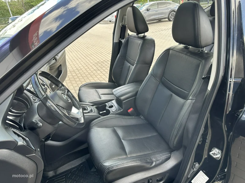 Nissan X-Trail 12