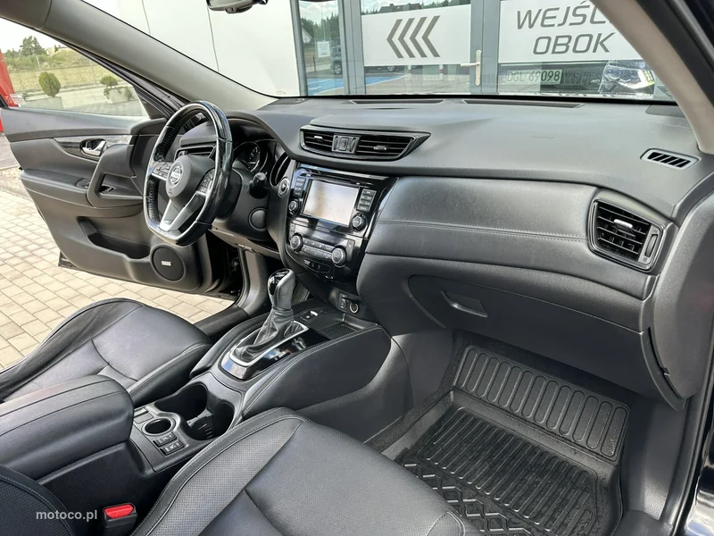 Nissan X-Trail 16