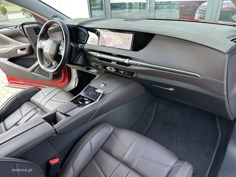 DS Automobiles DS 4 17