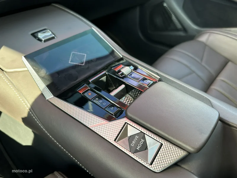 DS Automobiles DS 4 27