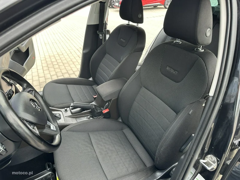 Skoda Octavia III 11