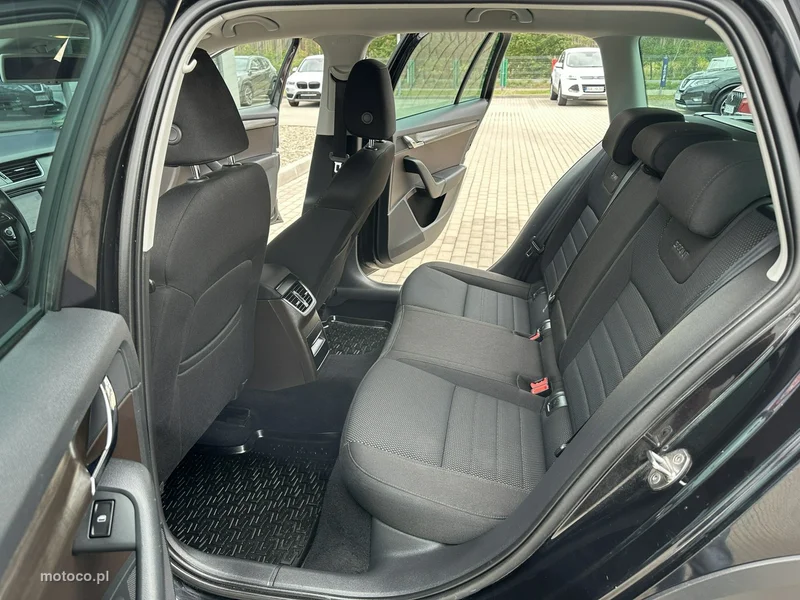 Skoda Octavia III 12