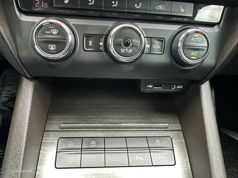 Skoda Octavia III 24