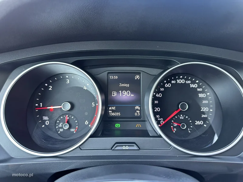 Volkswagen Tiguan AD 16