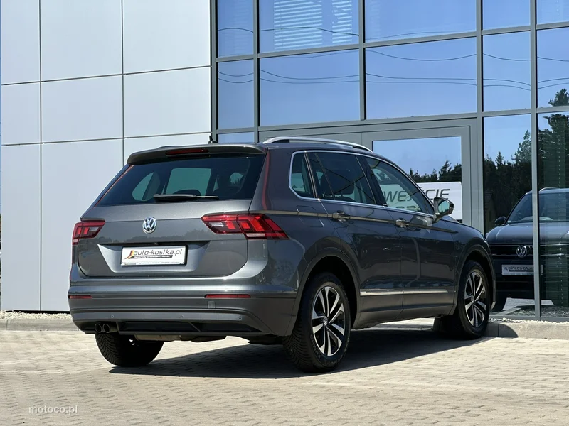 Volkswagen Tiguan AD 6