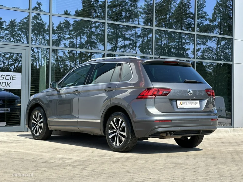Volkswagen Tiguan AD 7