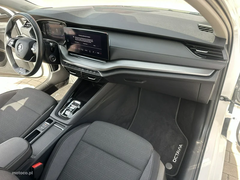 Skoda Octavia IV 14