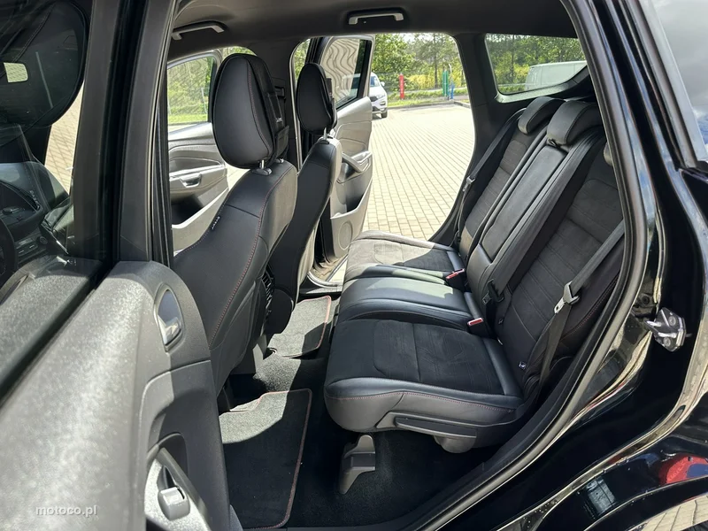 Ford Kuga II 13