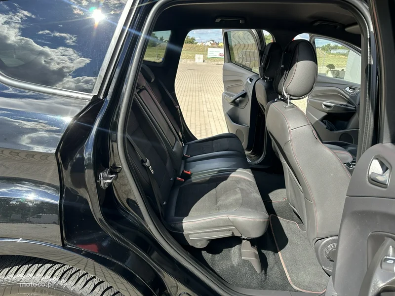 Ford Kuga II 14