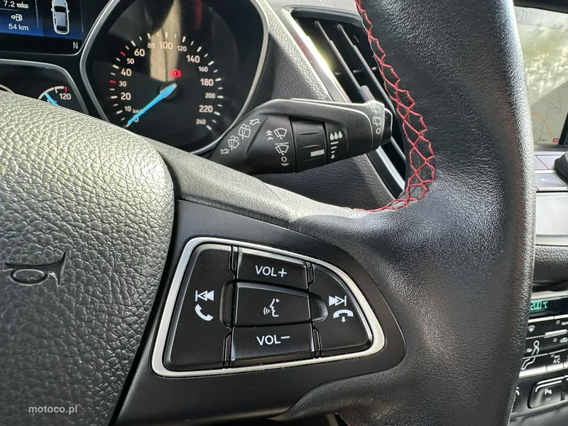 Ford Kuga II 21