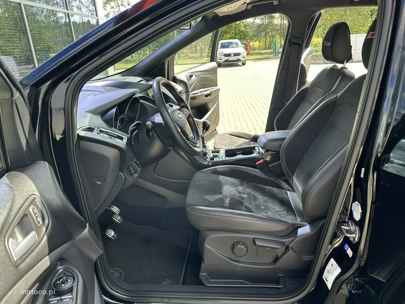 Ford Kuga II 10