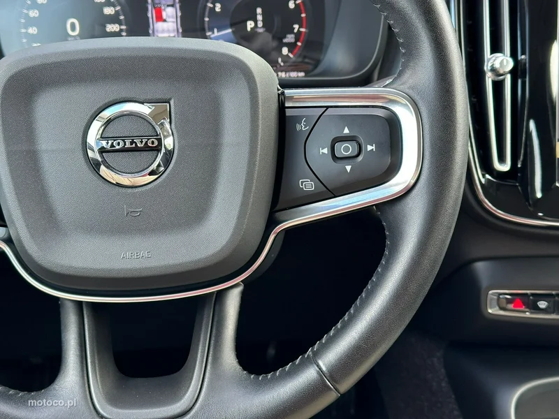 Volvo XC 40 20
