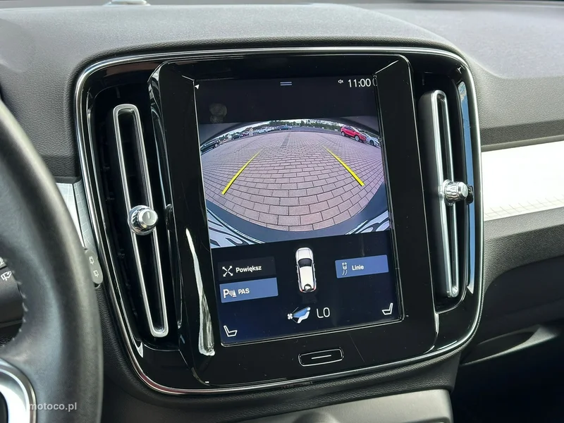 Volvo XC 40 23