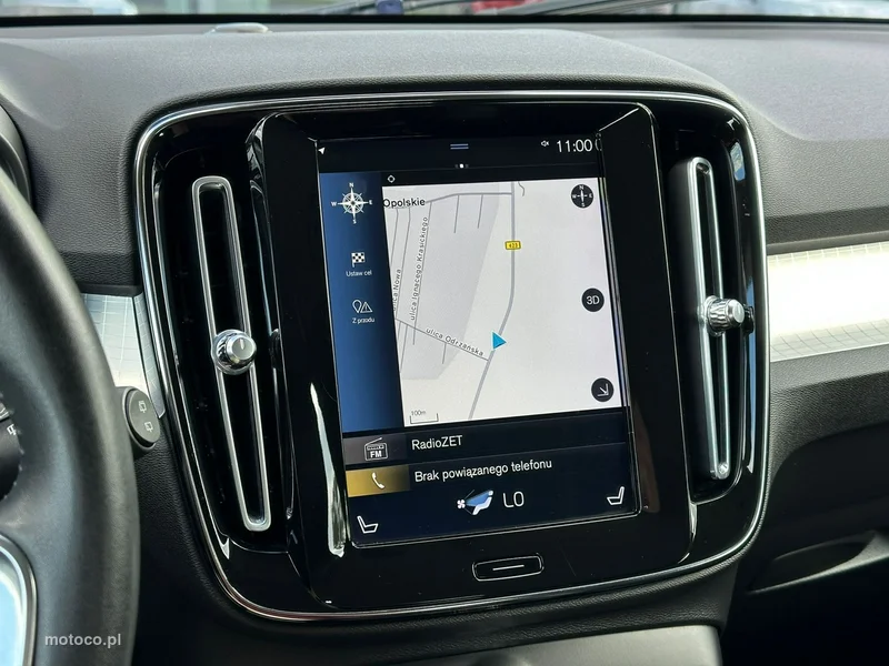 Volvo XC 40 24