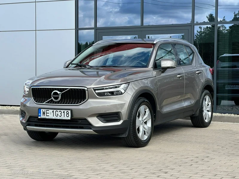 Volvo XC 40 4