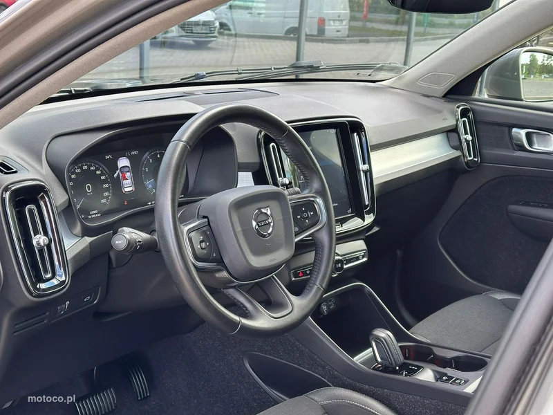 Volvo XC 40 10