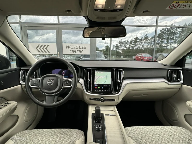 Volvo V60 8