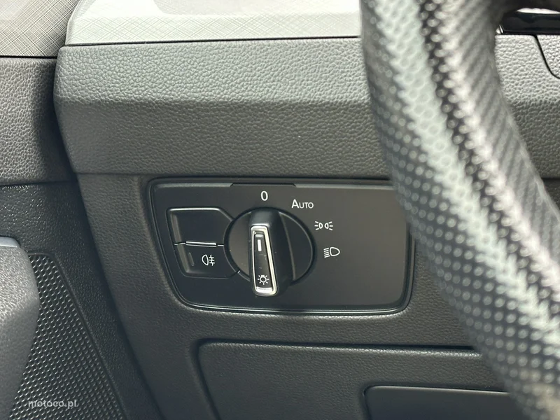 Volkswagen Passat Variant B8 27