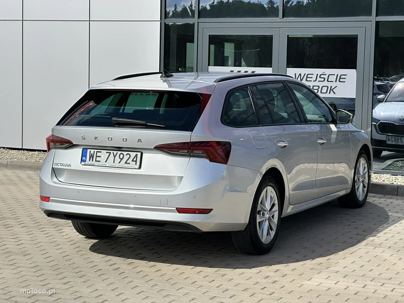 Skoda Octavia IV 6