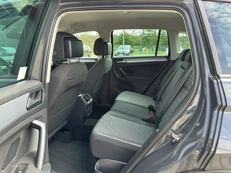 Volkswagen Tiguan AD 11